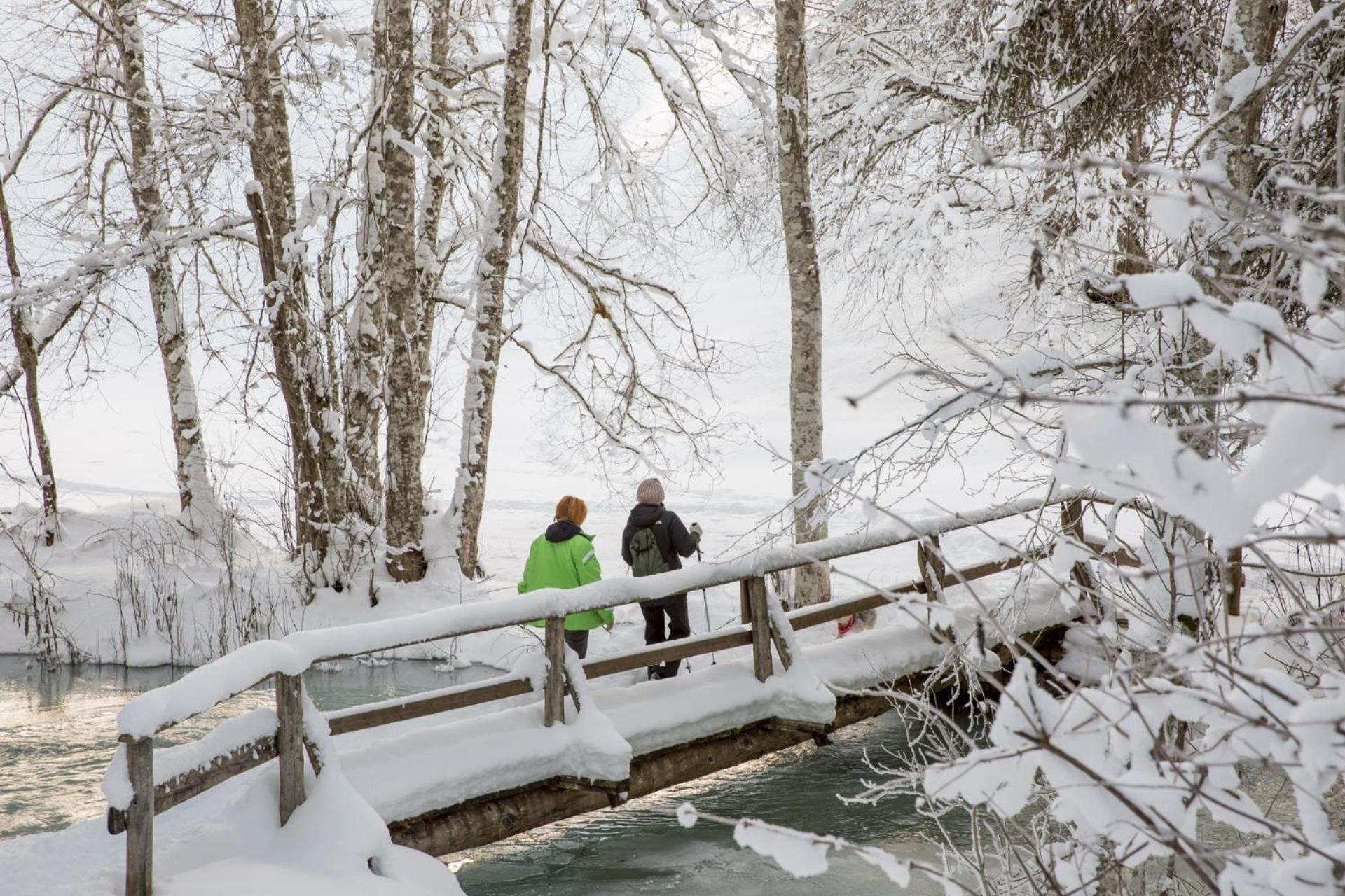 Pradas Resort Brigels Бріґельс Екстер'єр фото