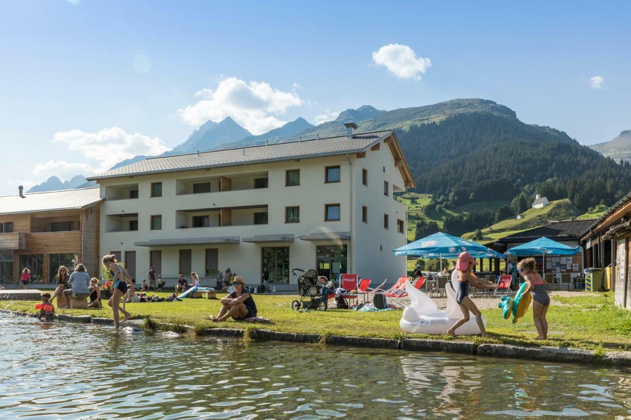 Pradas Resort Brigels Бріґельс Екстер'єр фото